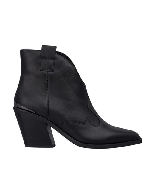 Alma En Pena. Black Cowboy & Biker Boots