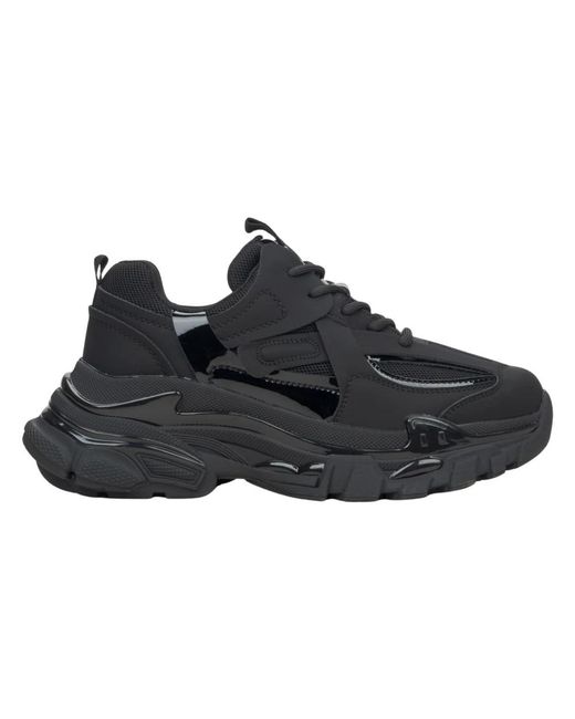 ESTRO Black Sneakers