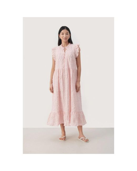 Part Two Kleedjes ,Roze ,Polyester Bloemen Potpourri Jurk Met Ruchedetails in het Pink