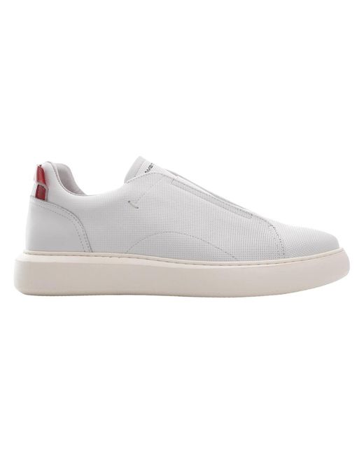 Sneakers di Ambitious in White da Uomo
