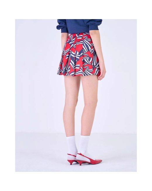 Short Skirts di Silvian Heach in Red
