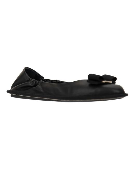 Ferragamo Black Ballerinas