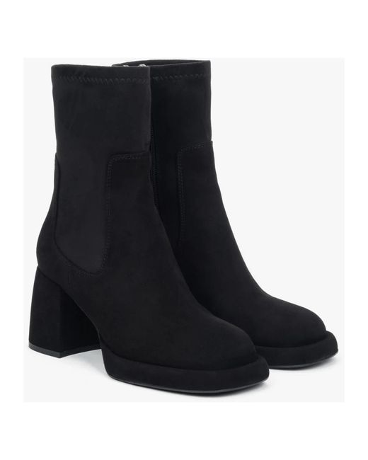 ESTRO Black Heeled Boots