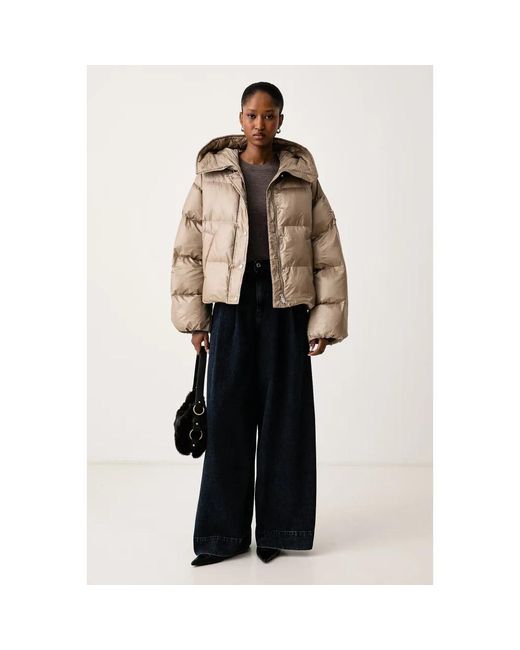 Pinko Jassen ,Polyester Impasto Down Jacket in het Brown