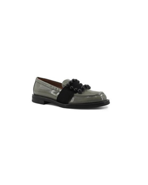 Frau Black Mokassin