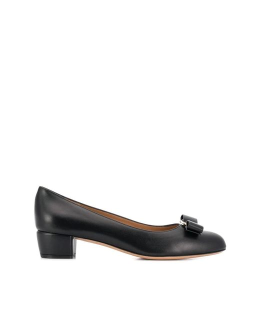 Ferragamo Black Pumps