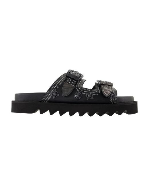 Toga Black Sliders