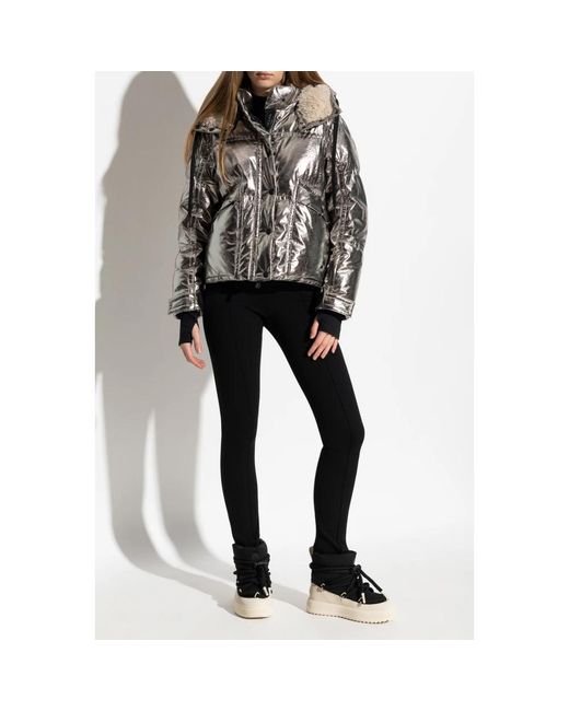 Moncler Jassen ,Grijs ,Performance & Style Jas in het Black