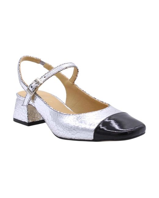 CTWLK Metallic Pumps