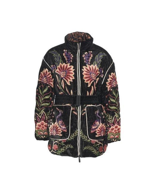 Winter Jackets Farm Rio de color Black