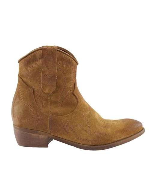 Zoe Brown Cowboy & Biker Boots