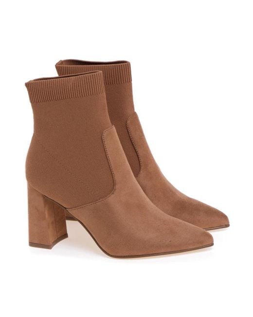 Steve Madden Brown Heeled Boots