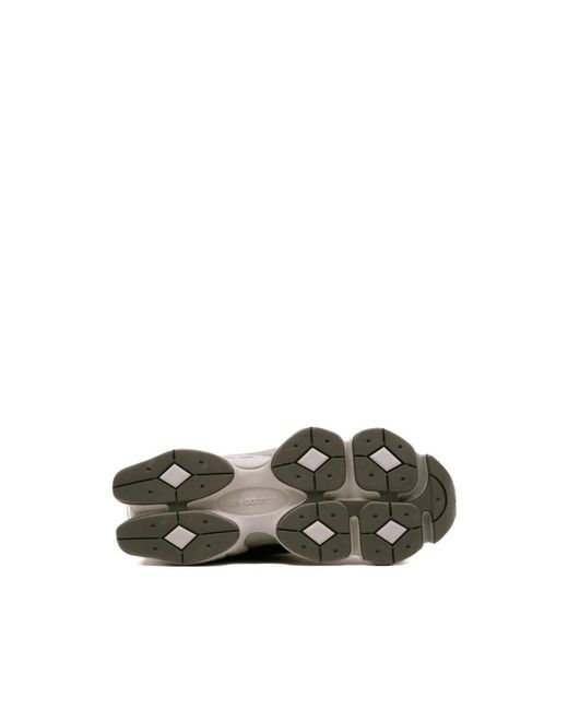 New Balance Black Sneakers