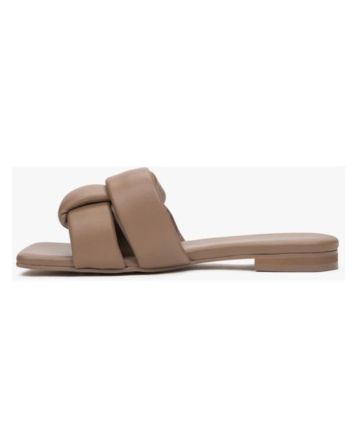 ESTRO Brown Sliders