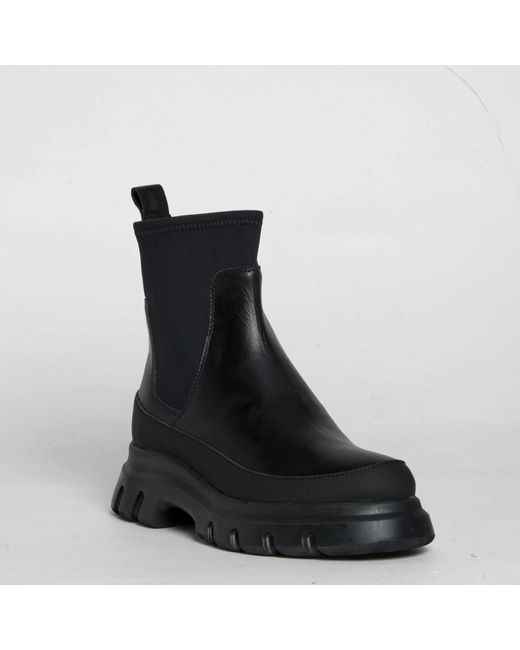 Voile Blanche Black Chelsea Boots