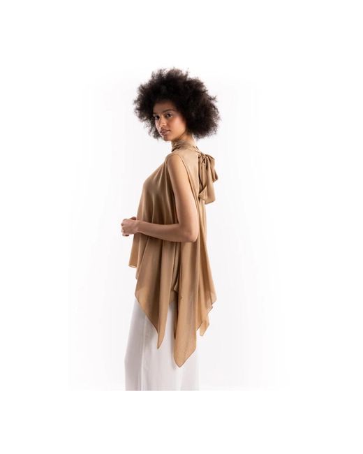 Capes H2O de color Brown