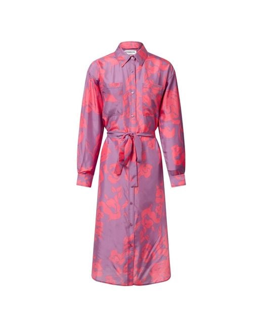 Vestido camisero de seda con estampado floral Essentiel Antwerp de color Pink