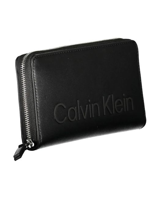 Portafoglio donna nero rfid chiusura lampo di Calvin Klein in Black