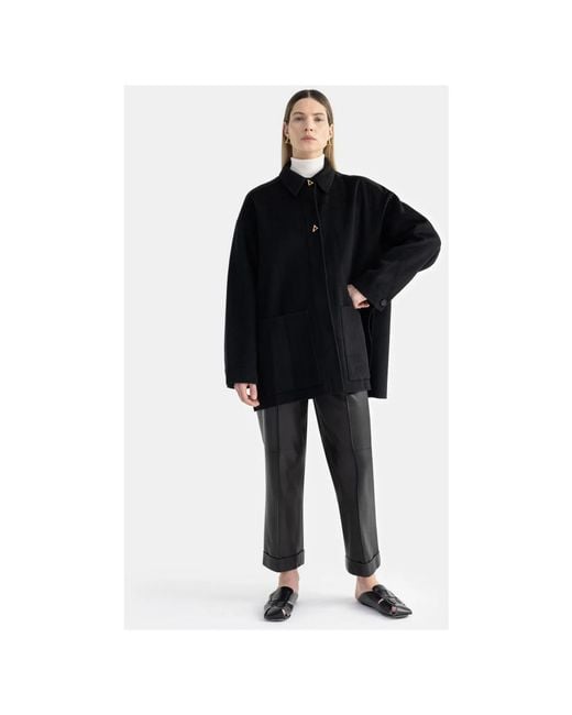 Aeron Black Light Jackets