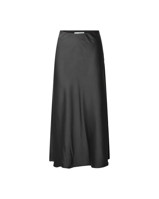 SELECTED Black Satin-Midirock