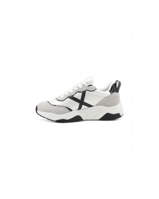 Munich White Sneakers