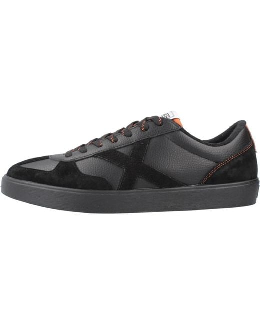 Sneakers di Munich in Black da Uomo