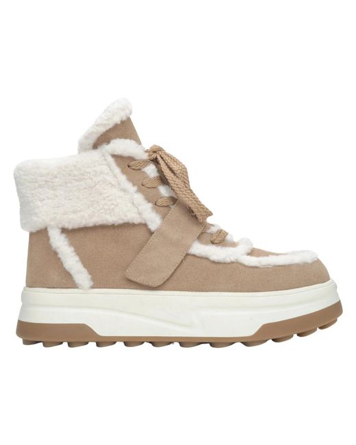 Winter Boots di ESTRO in Natural