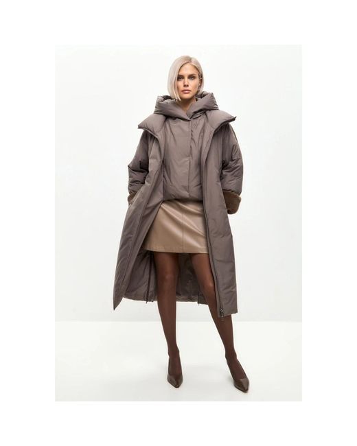 CESARE GASPARI Brown Oversized daunenmantel mit kapuze und kunstpelzärmeln