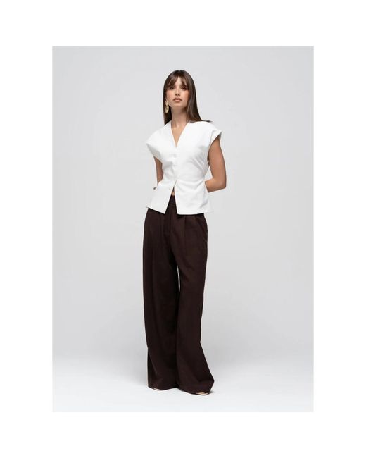 Vests GUAJA. de color White