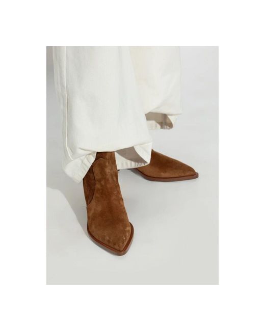Cowboy Boots di Gianvito Rossi in Brown