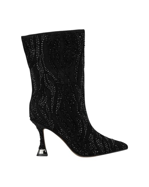 Alma En Pena. Black Heeled Boots