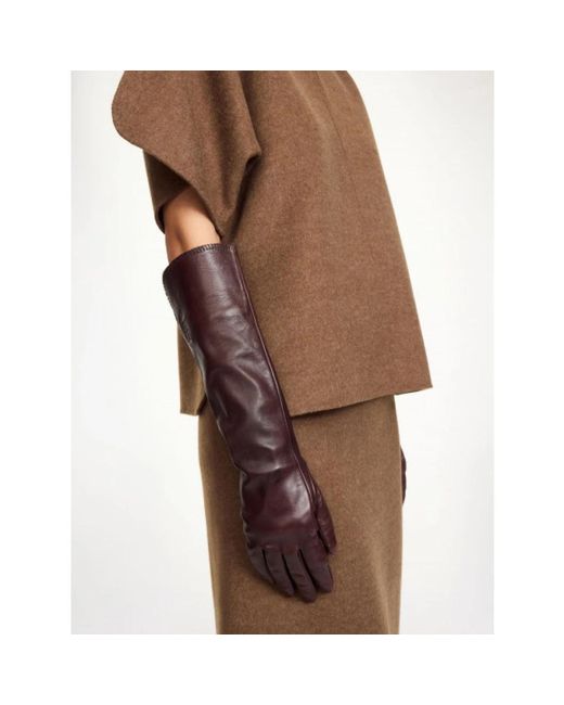 By Malene Birger Brown Gloves