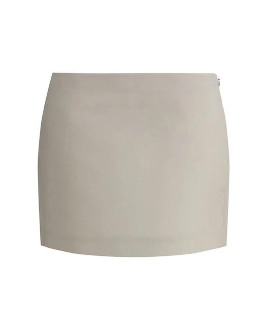 Lisa Yang Short Skirts in het Gray