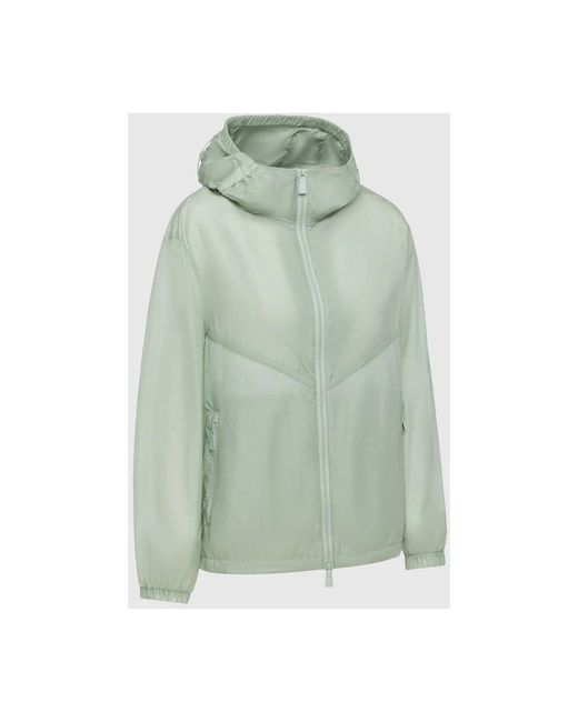 Winter Jackets di Add in Green