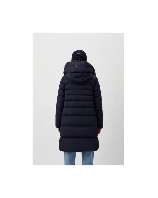 Add Parkas in het Blue