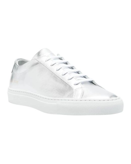Common Projects Schoenen ,Grijs ,Premium Leren Sneakers Met Gouden Code in het White