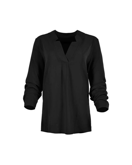 Blouses Maicazz en coloris Black