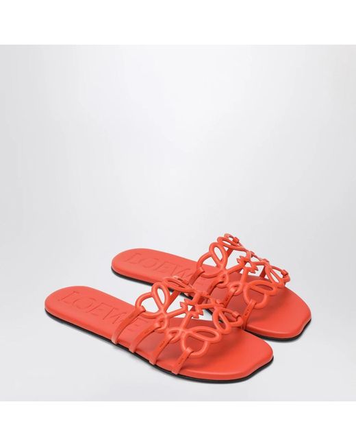 Loewe Red Sliders