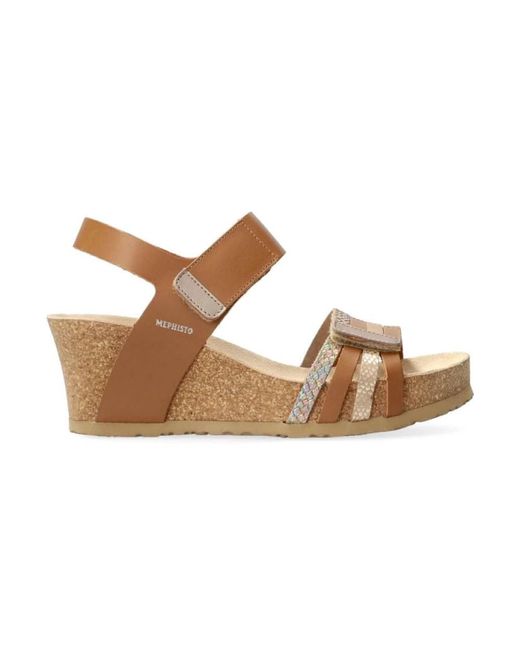 Flat sandals di Mephisto in Brown