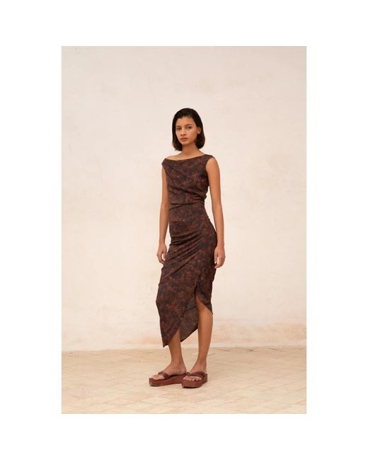 Cortana Midi Skirts in het Brown
