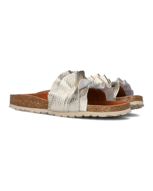 Verbenas Schoenen ,Geel ,Gouden Leren Ruffle Slippers in het White
