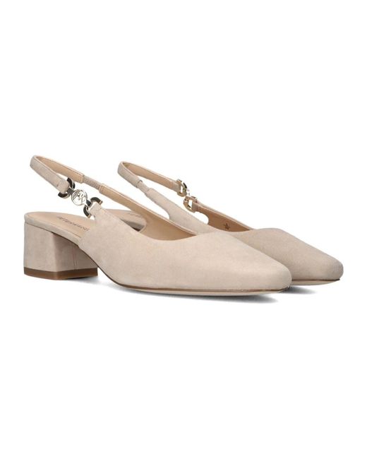 Peter Kaiser Pumps in het White