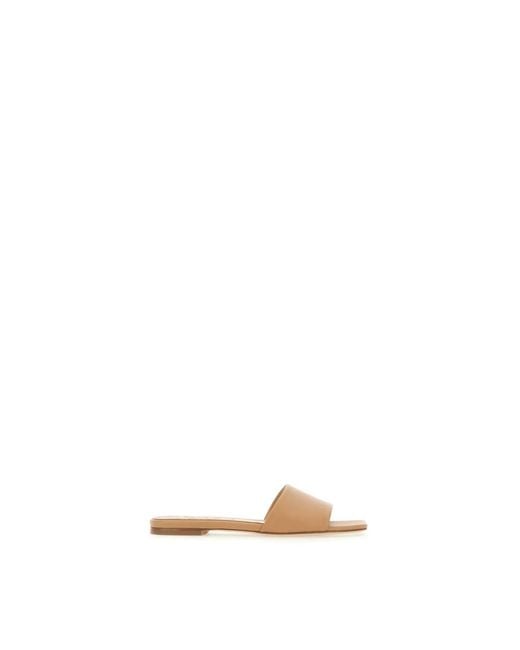 Aeyde Natural Sliders