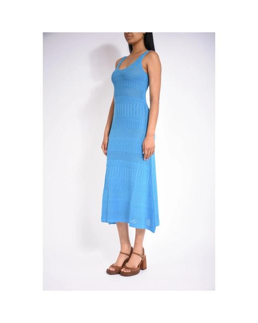 Knitted Dresses Akep de color Blue
