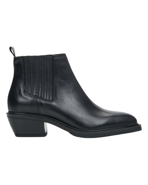 ESTRO Black Cowboy Boots