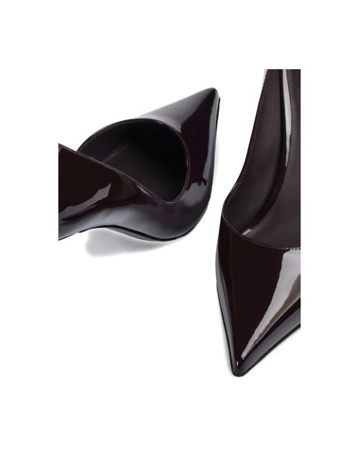 Le Silla Black Pumps