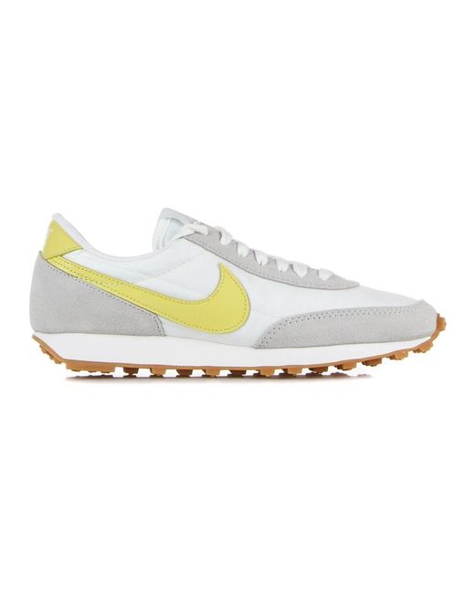 Nike White Low-Top Sneaker Summit