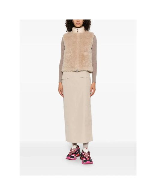 Vests Moncler de color Natural