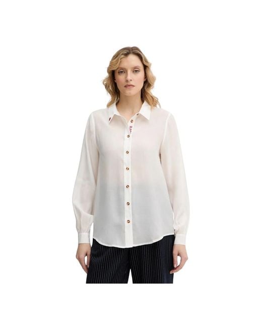 Shirts Never Fully Dressed de color White