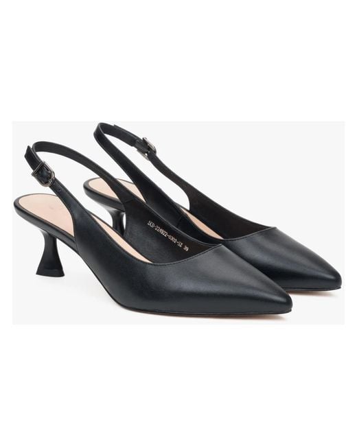 ESTRO Blue Pumps